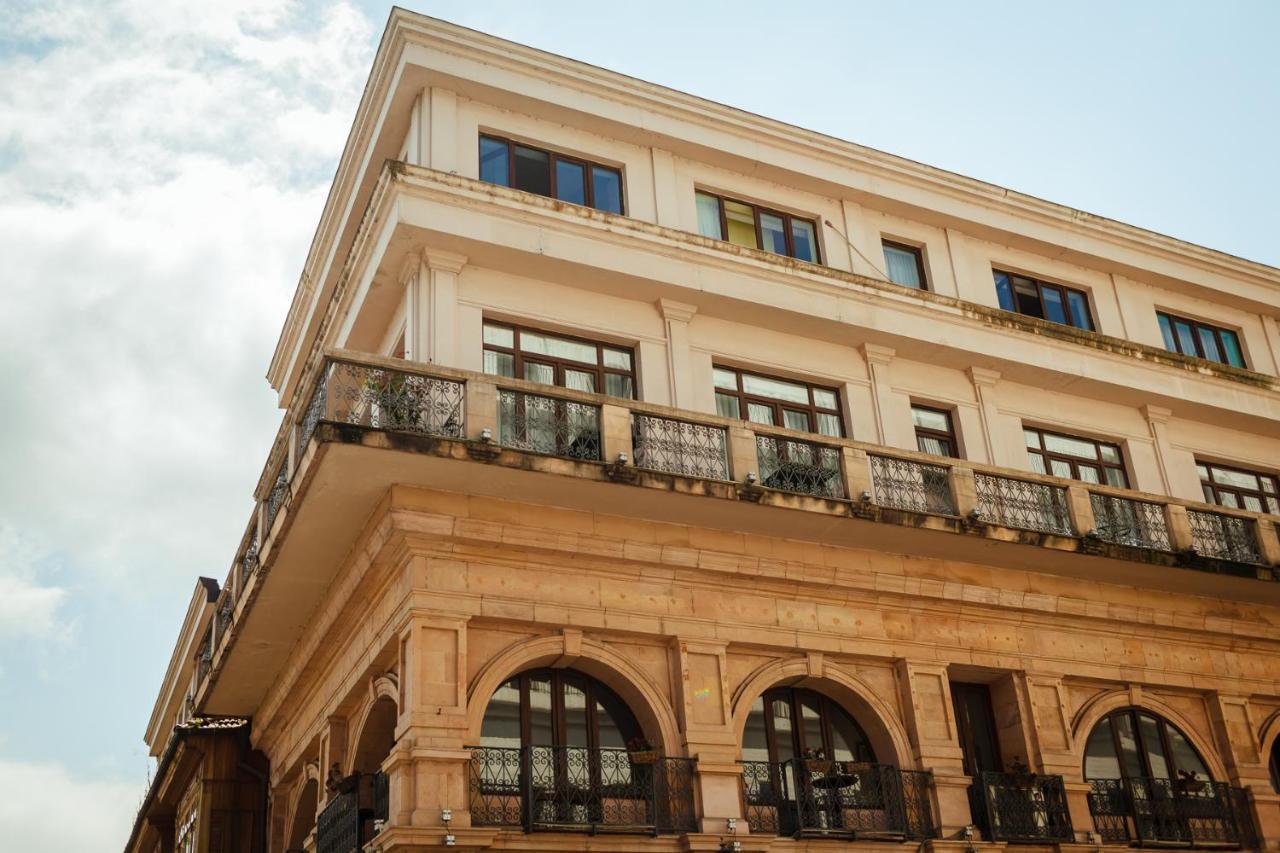Connect Hotel Bar & Terrace Batumi Exterior photo